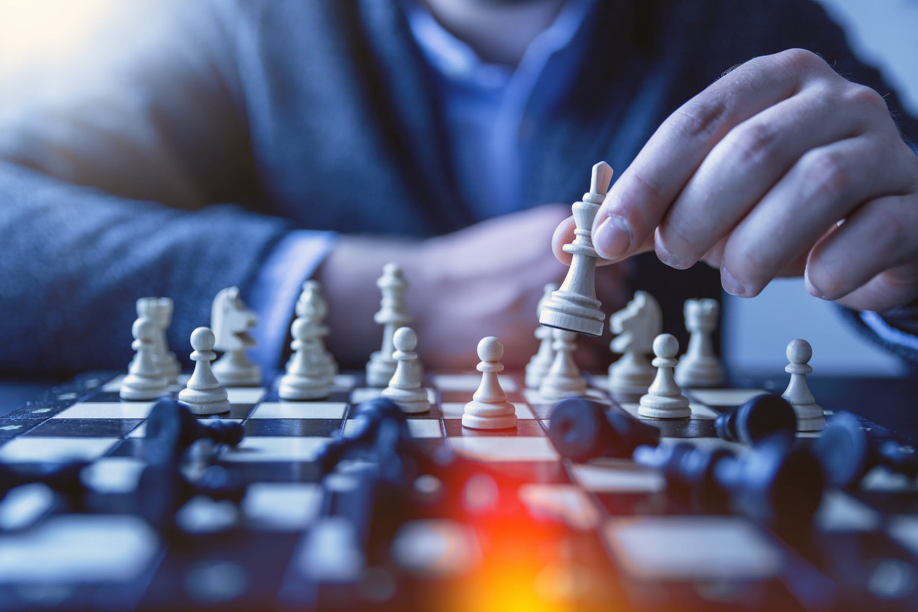 ¿Cómo las empresas pueden «crear el enemigo»?